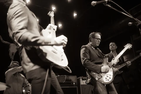 Uncle Tupelo vs. The Jayhawks MusiCares benefit at Tractor Tavern, January 30, 2014, photograph 27.