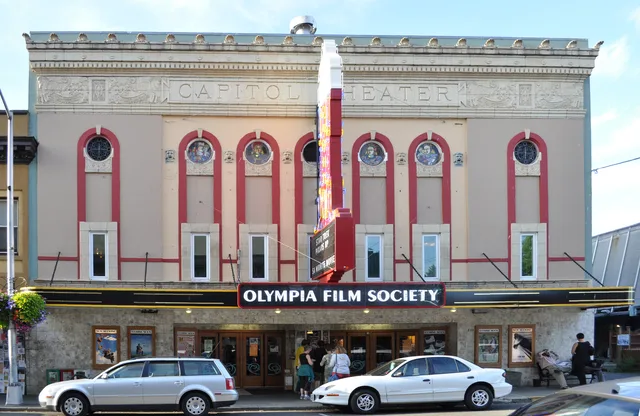 Oly_WA_Capitol_Theater_06_(perspective_transformed).jpg