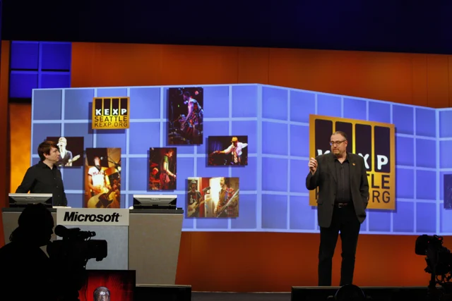Aaron Starkey and Tom Mara on the MIX09 keynote stage